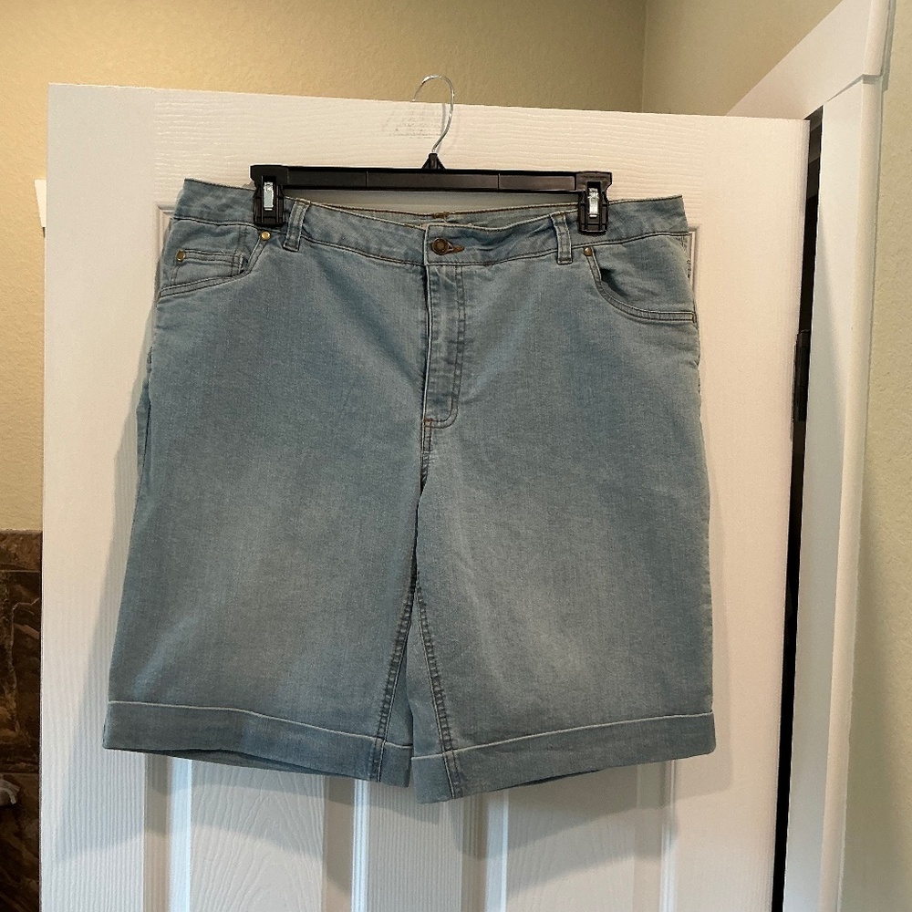 NWOT Woman Within Denim Shorts 18W